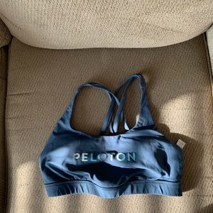Peloton Lulumon Sports Bra
